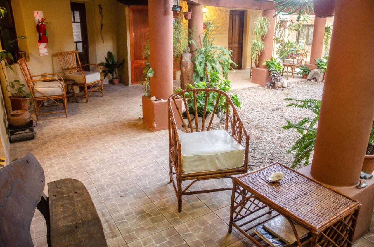 Bed and Breakfast La Montana Cafayate Exterior foto