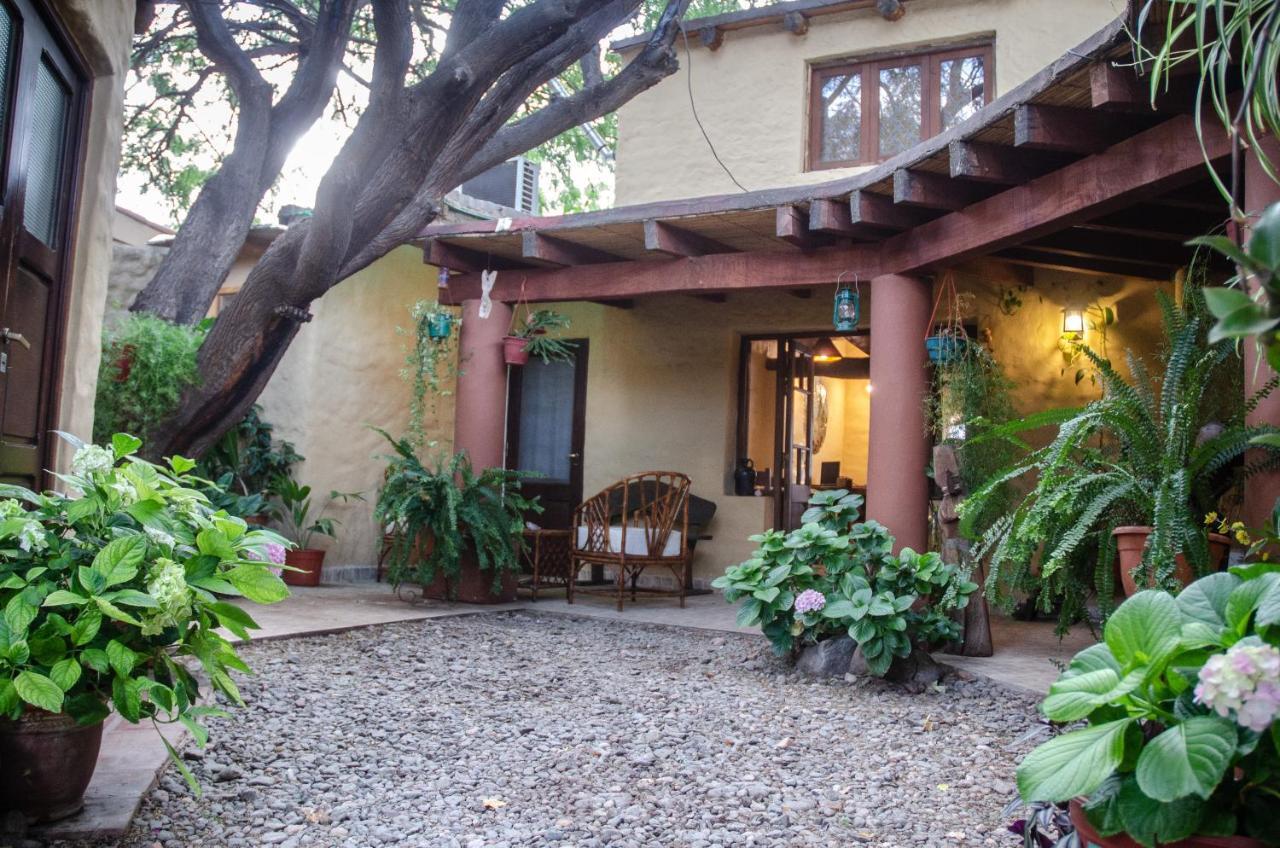 Bed and Breakfast La Montana Cafayate Exterior foto
